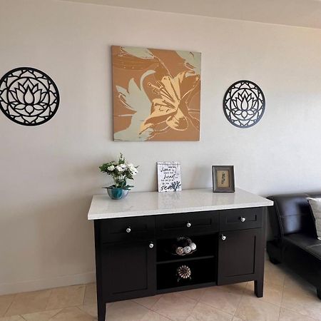 Beautiful Beach Front Condo Near Downtown Rosarito Exterior photo