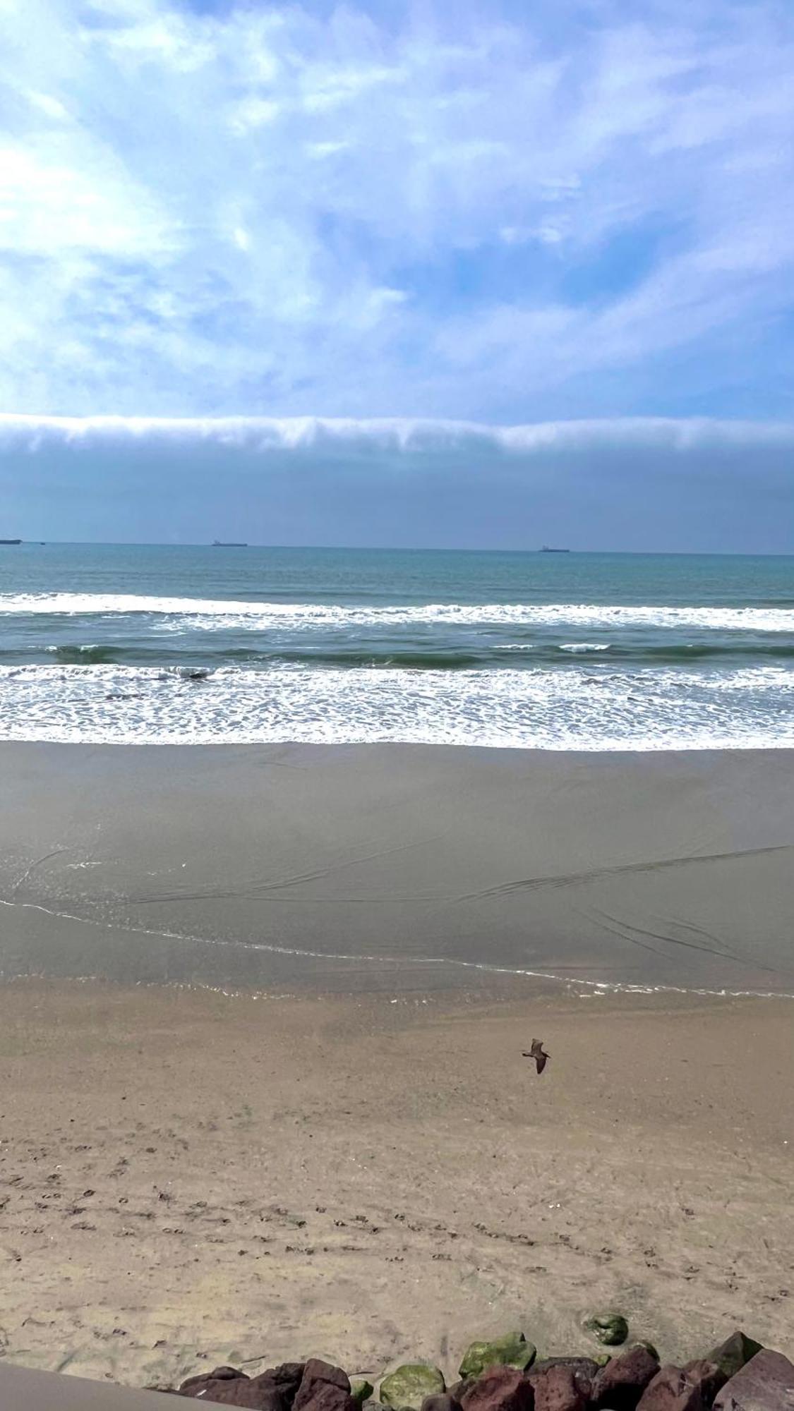 Beautiful Beach Front Condo Near Downtown Rosarito Exterior photo