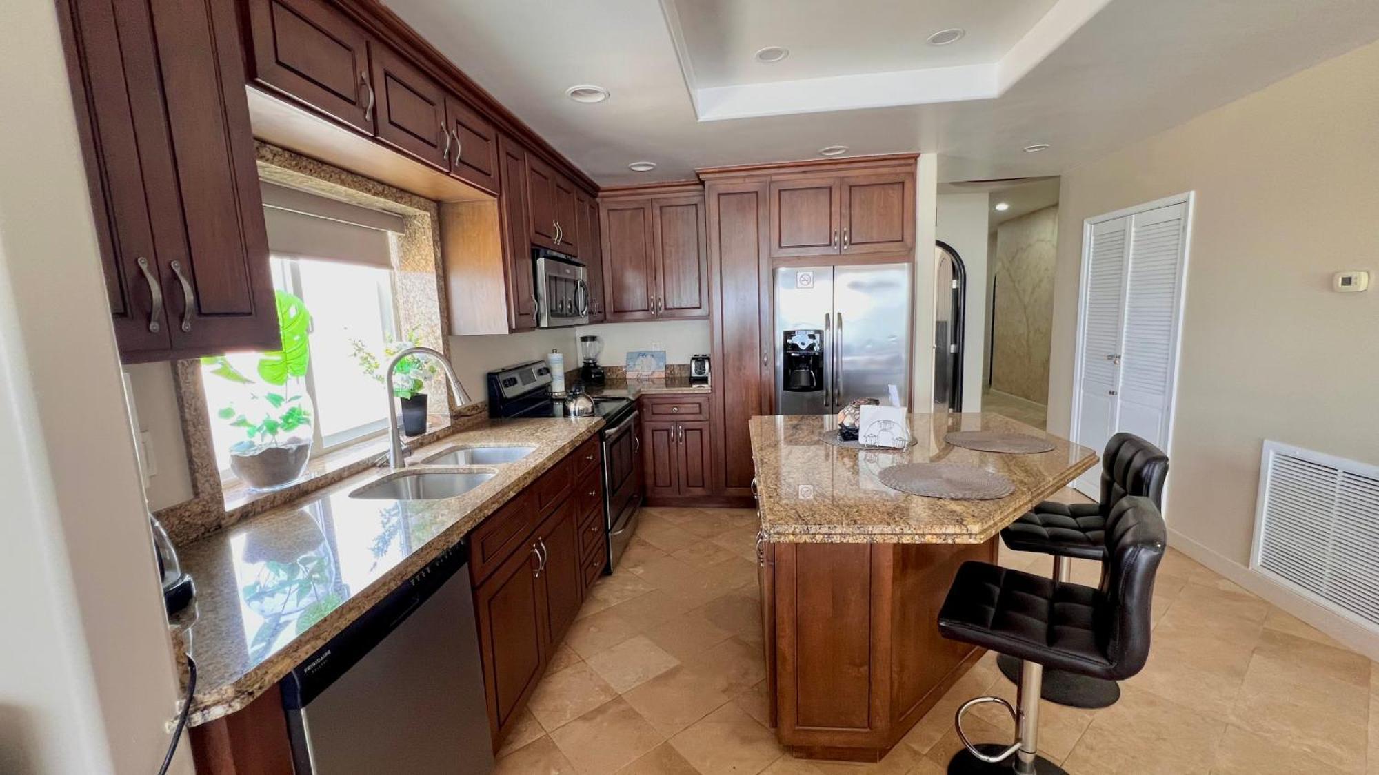 Beautiful Beach Front Condo Near Downtown Rosarito Exterior photo