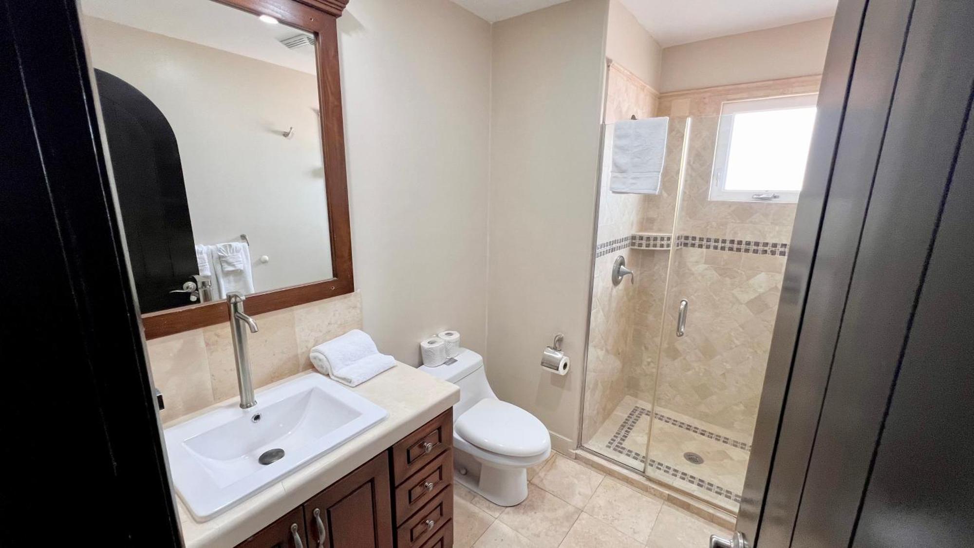 Beautiful Beach Front Condo Near Downtown Rosarito Exterior photo